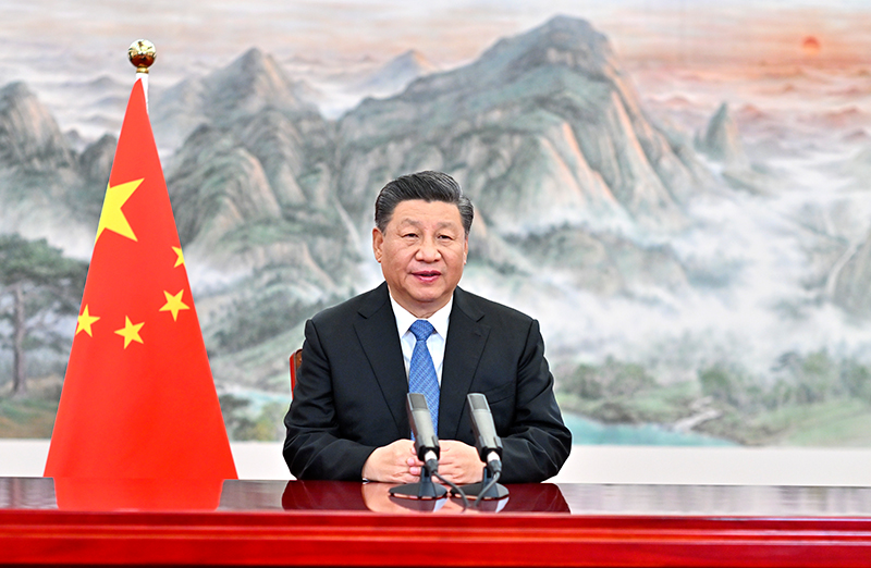 11月4日晚,国家主席习近平以视频方式出席第四届中国国际进口博览会开幕式并发表题为《让开放的春风温暖世界》的主旨演讲。新华社记者 李学仁 摄 11月4日晚,国家主席习近平以视频方式出席第四届中国国际进口博览会开幕式并发表题为《让开放的春风温暖世界》的主旨演讲。新华社记者 李学仁 摄