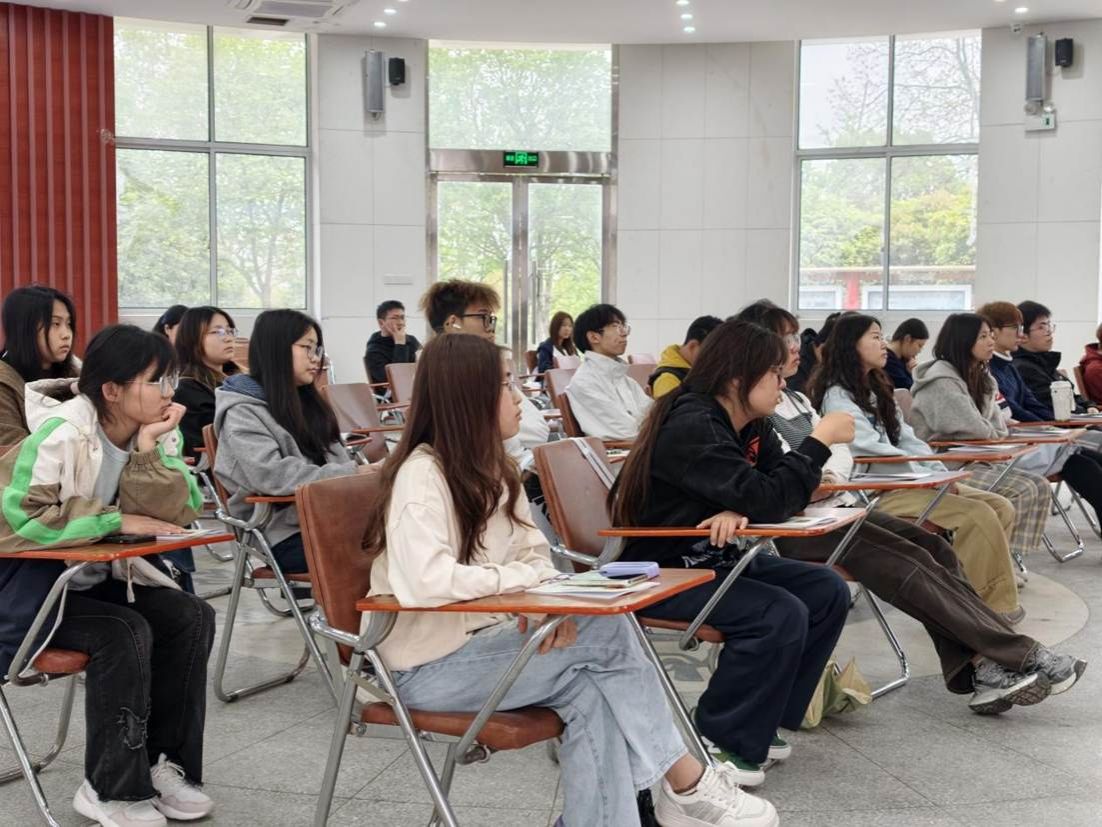 90c99128ecaaff2e53e02e6e403c7582